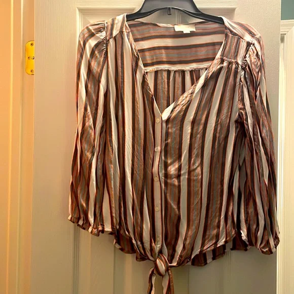 Loft size small tie blouse - Picture 1 of 4